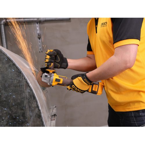 INGCO Akkus sarokcsiszoló 115 mm szénkefe nélküli 20 V (akku és töltő nélkül) 