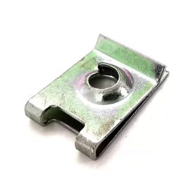 Lemezanya acél horg. 2,9mm-es csavarhoz