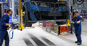 Lenyűgöző videón először a debreceni BMW-gyár működése!